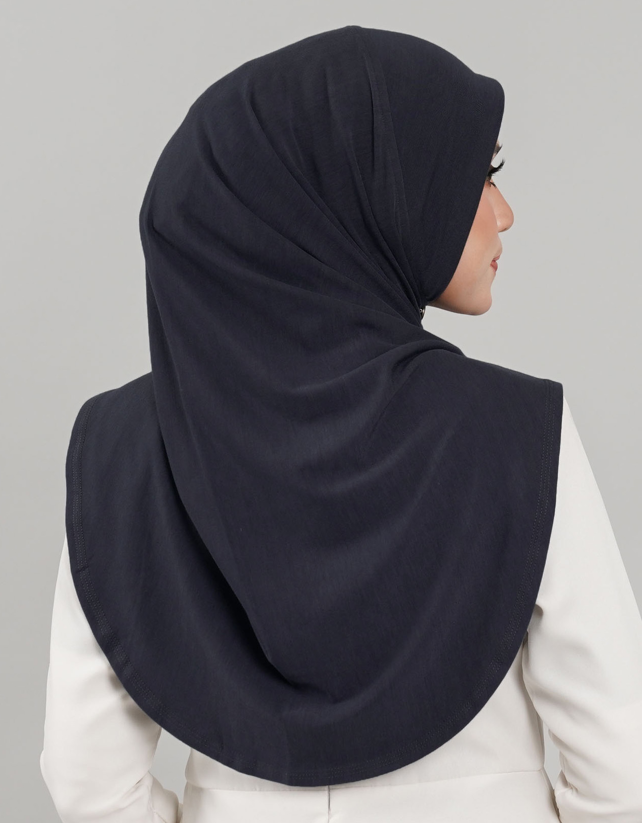 Express Hijab Damia Plain - 04 Night Blue