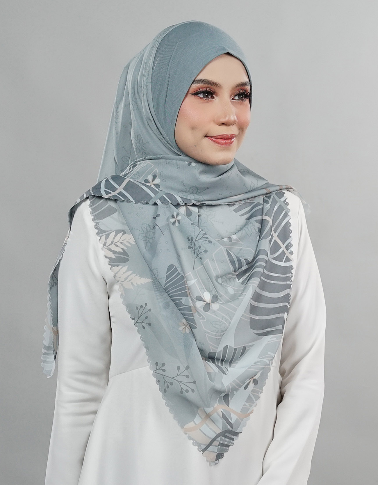 Ivy Bawal Express - 06 Guava