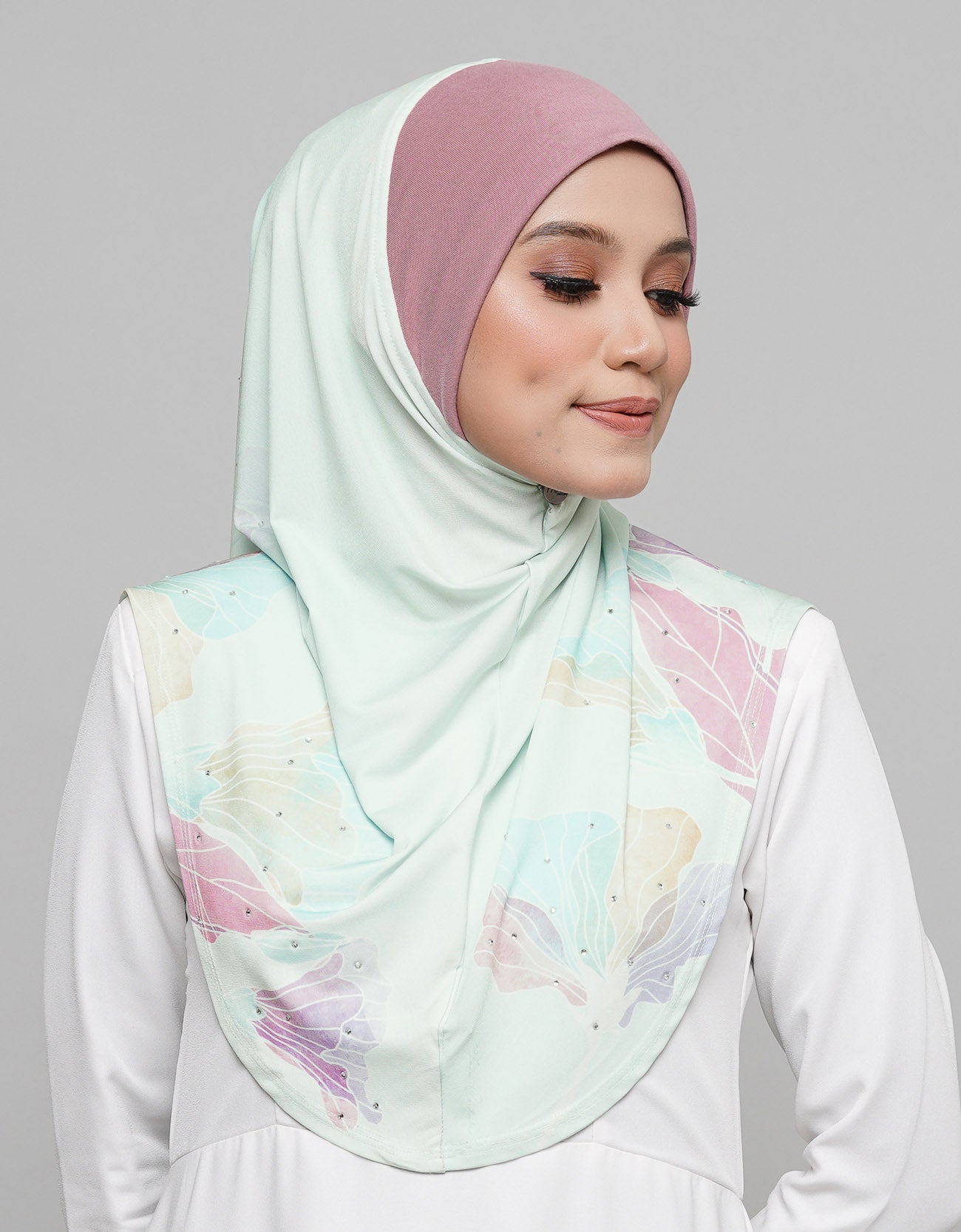 Premium Express Hijab Kirana Deluxe - 07 Tootsie
