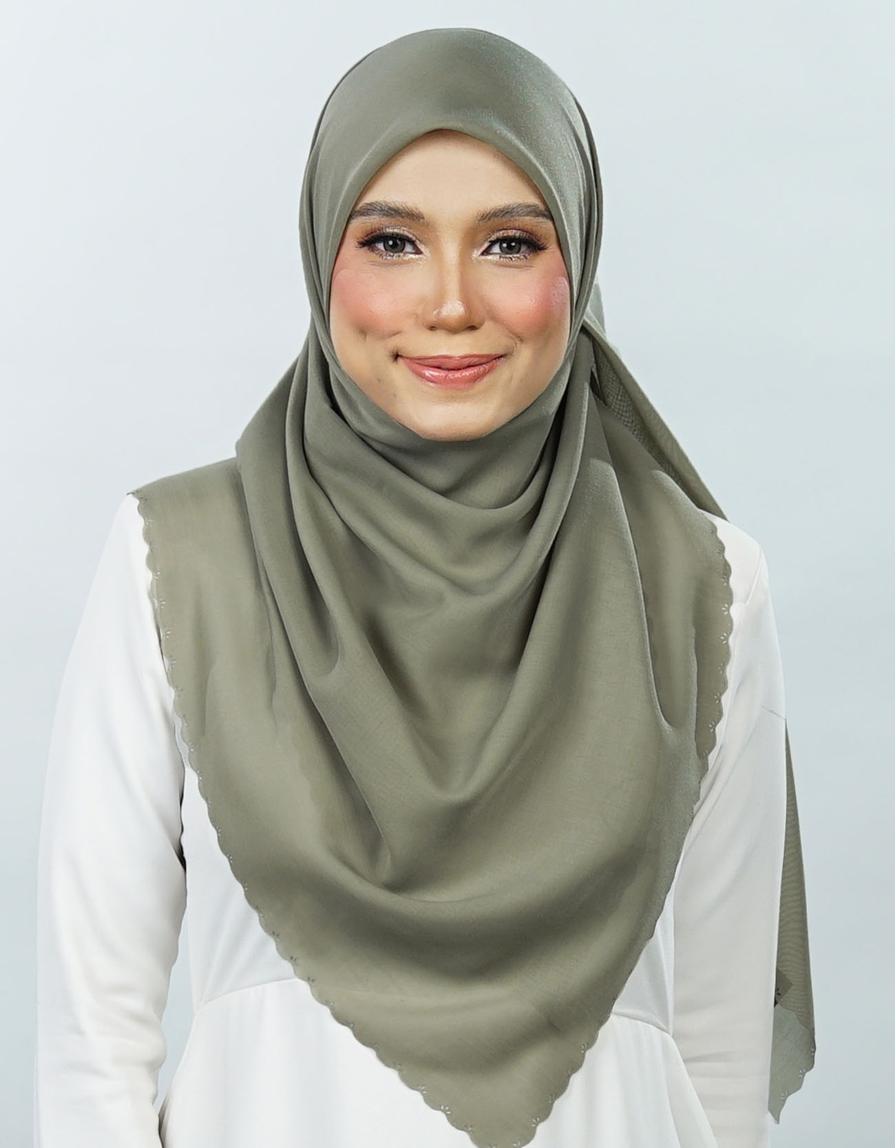 Hiro Bawal Plain - 09 Russian Green